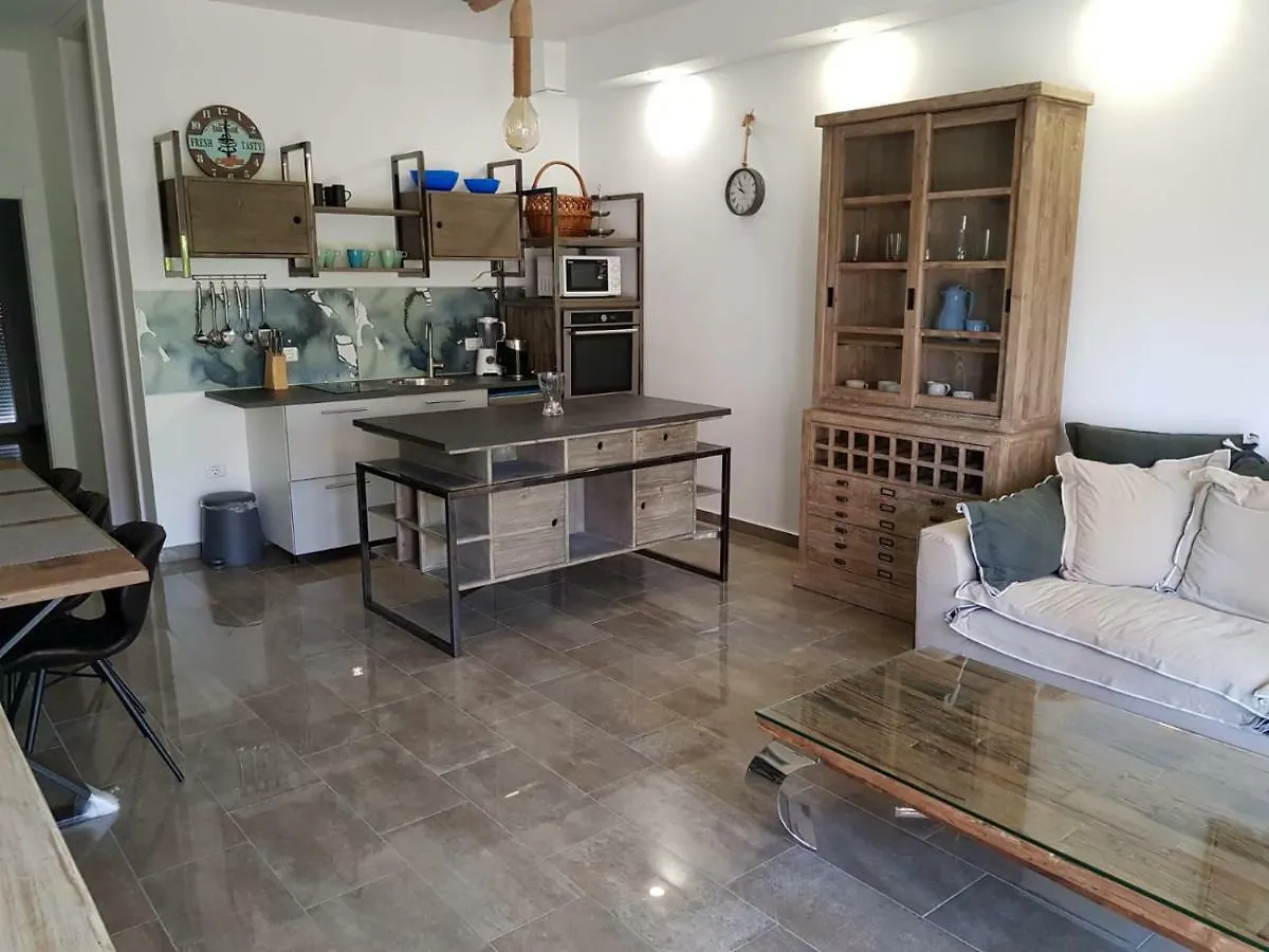 Villa Iva Medulin 0*,  Croatia