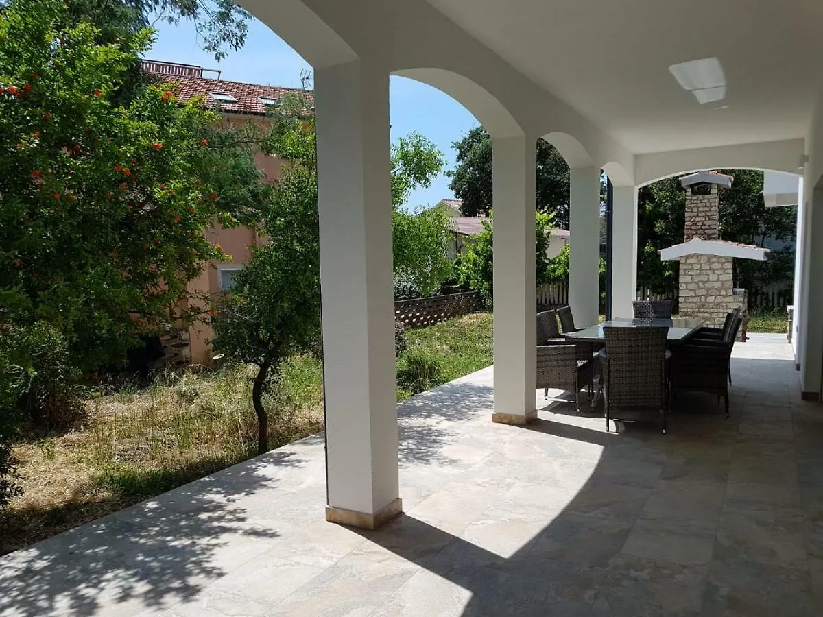 Villa Iva Medulin 0*,  Croatia